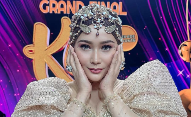 Biodata dan Agama Inul Daratista Lengkap, Si Goyang Ngebor